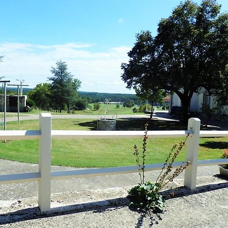 Domaine De Laroque Lou Maisouet Casteljaloux Extérieur photo